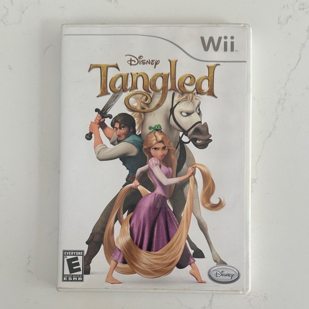 Disney Tangled Wii Game - Purple and Brown